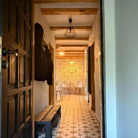 Holiday home Daleko Od Szosy